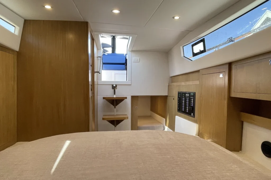 iy-37-2026-carosello-07-italia-yachts-international