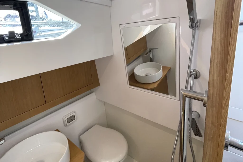 iy-37-2026-carosello-09-italia-yachts-international